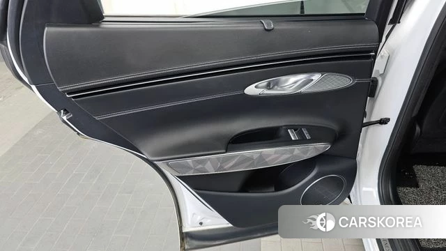 Genesis GV70 id 4476495 из Кореи 17