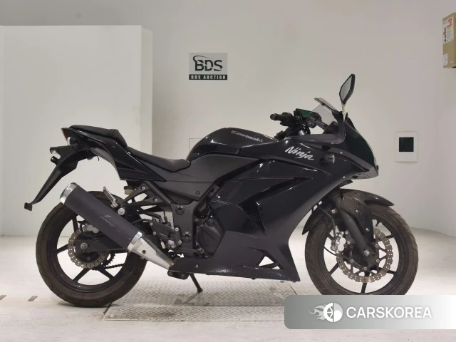 Проданный Kawasaki NINJA 250R id 4151430 из Японии