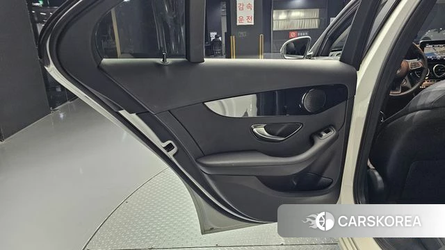 Mercedes-Benz C-Class W205 id 4233216 из Кореи 17