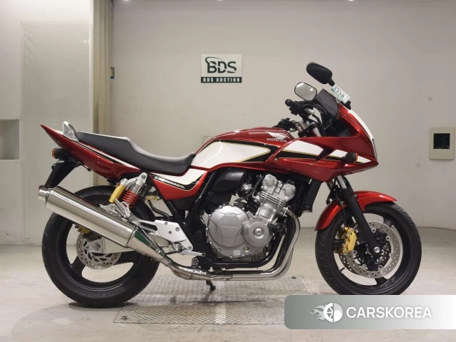 Проданный Honda CB400SF BOLDOR 2013 из Японии