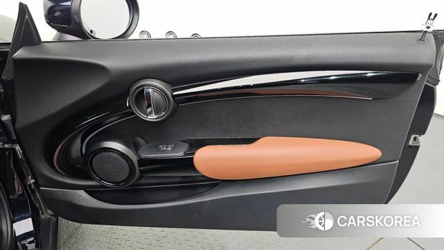 Mini Cooper S id 4524278 из Кореи 17