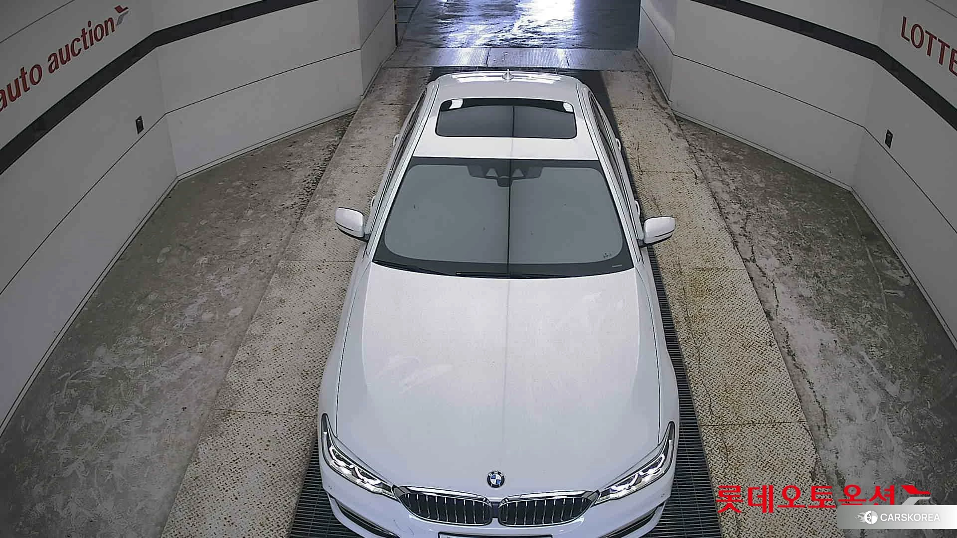 BMW  530i Luxury id 4902319 из Кореи 17