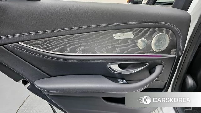 Mercedes-Benz E-Class W213 id 4370155 из Кореи 17