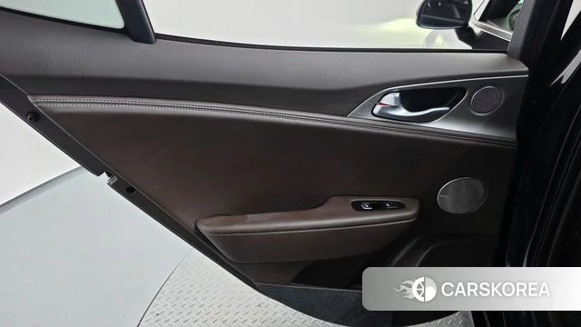 Kia Stinger id 4780883 из Кореи 17