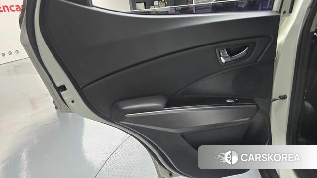 Ssangyong Tivoli Air id 4269330 из Кореи 17
