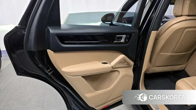 Porsche Cayenne (PO536) id 4196829 из Кореи 17