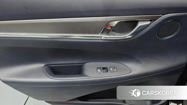 Hyundai The New Grandeur IG Hybrid id 4501440 из Кореи 17