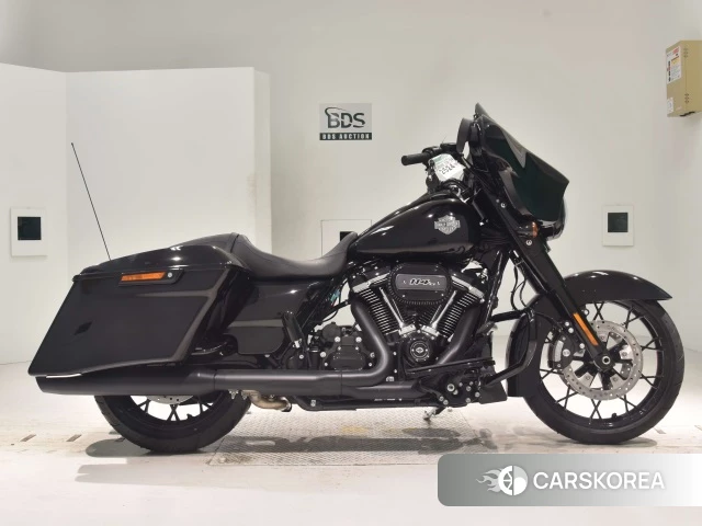 Проданный Harley-Davidson Street Glide FLHXS1870 2023 из Японии