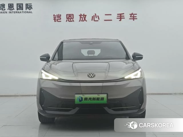 Volkswagen With the crowd 06 id 4261331 из Китая 17