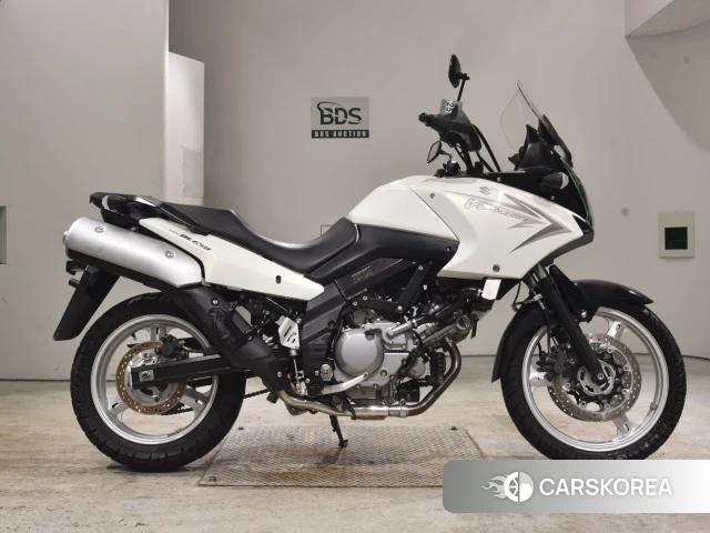 Проданный Suzuki V-STROM 650 DL650 2010 из Японии, фото 2