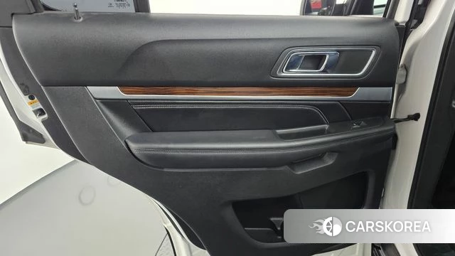 Ford Explorer id 4351362 из Кореи 17
