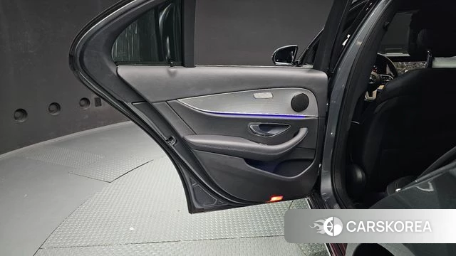 Mercedes-Benz E-Class W213 id 4435607 из Кореи 17