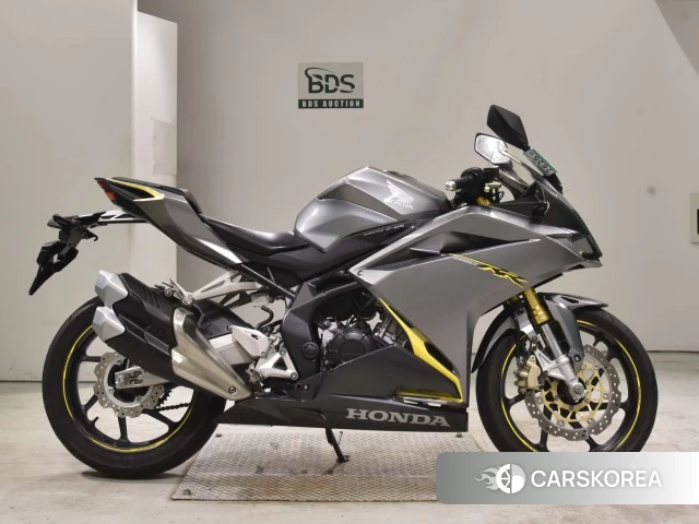 Проданный Honda CBR250RR 2017 из Японии, фото 2