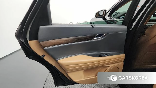 Genesis G80 (RG3) id 4476260 из Кореи 17