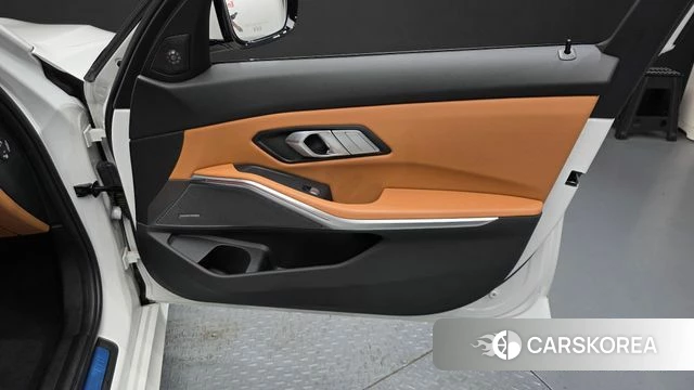 BMW 3 Series (G20) id 4749458 из Кореи 17
