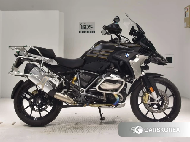 Проданный BMW R1250GS 2019 из Японии