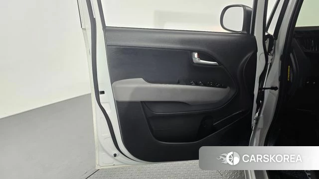 Kia The New Kia Ray EV id 4921165 из Кореи 17