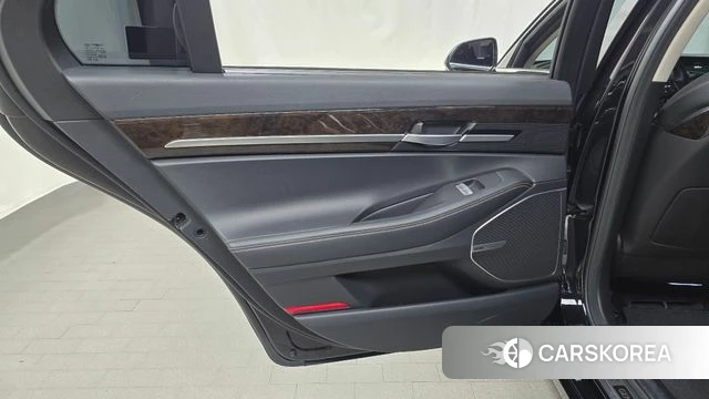Genesis G90 id 4529798 из Кореи 17