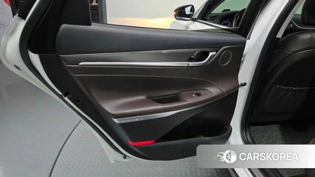 Hyundai Grandeur IG id 4397821 из Кореи 17