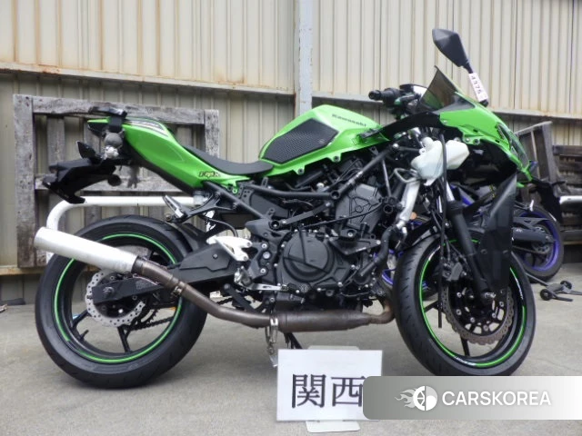 Kawasaki NINJA 400 id 4192733 из Японии 17