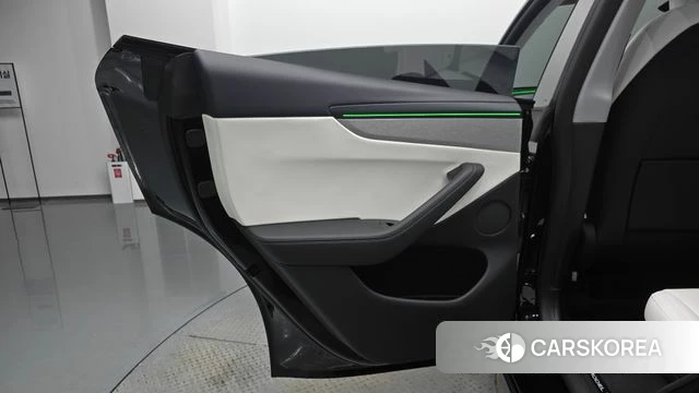 Tesla Model Y id 4634981 из Кореи 17