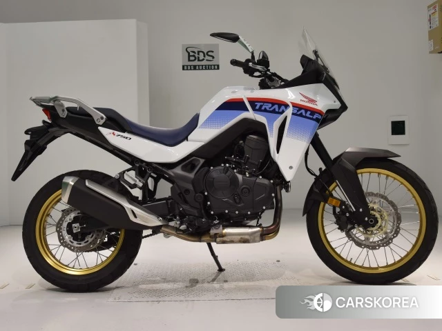 Проданный Honda TRANSALP XL750 2023 из Японии