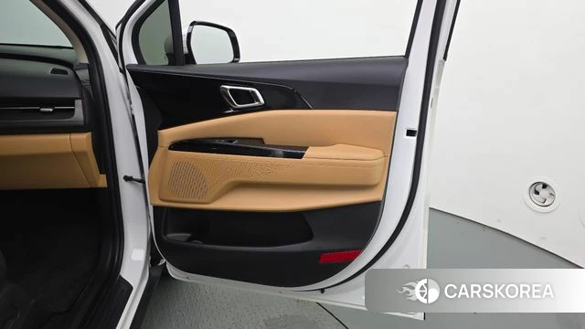Kia Carnival 4th generation id 4716250 из Кореи 17