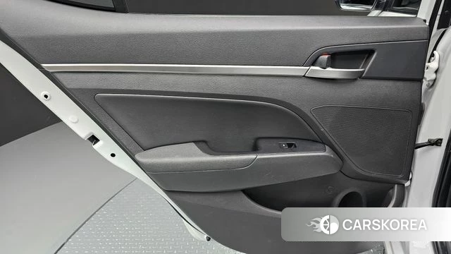 Hyundai The New Avante AD id 4900198 из Кореи 17