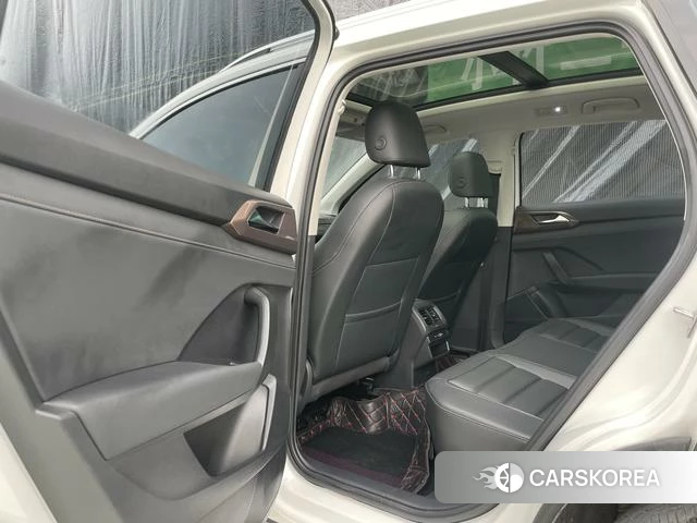 Volkswagen Tuyue id 4279304 из Китая 17