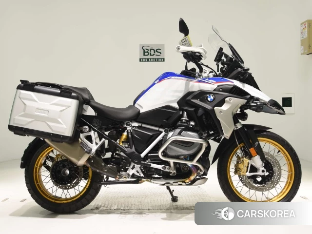 Проданный BMW R1250GS 2019 из Японии