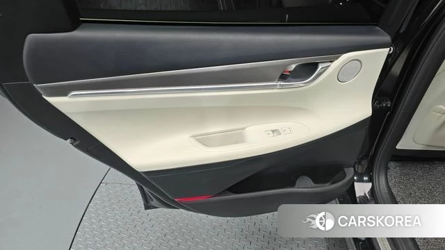 Hyundai The New Grandeur IG id 4481512 из Кореи 17