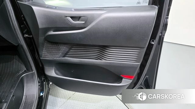 Hyundai Staria id 4519017 из Кореи 17