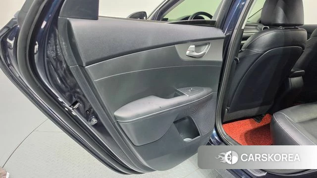 Kia Come New K3 id 4678001 из Кореи 17