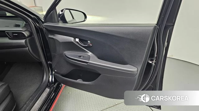 Hyundai Veloster (JS) id 4895474 из Кореи 17