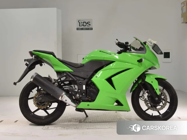 Проданный Kawasaki NINJA 250R 2012 из Японии