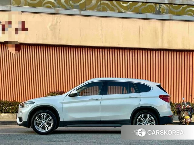 BMW X1 id 4241183 из Китая 17
