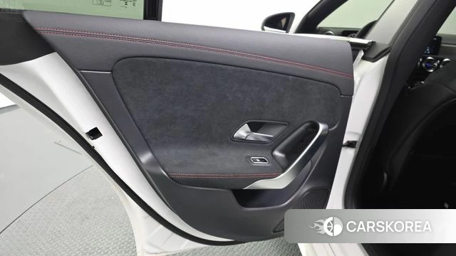 Mercedes-Benz CLA-Class C118 id 4528131 из Кореи 17