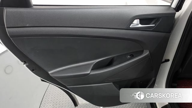 Hyundai All New Tucson id 4856454 из Кореи 17