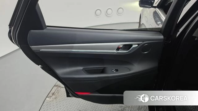 Hyundai The New Grandeur IG id 4750170 из Кореи 17