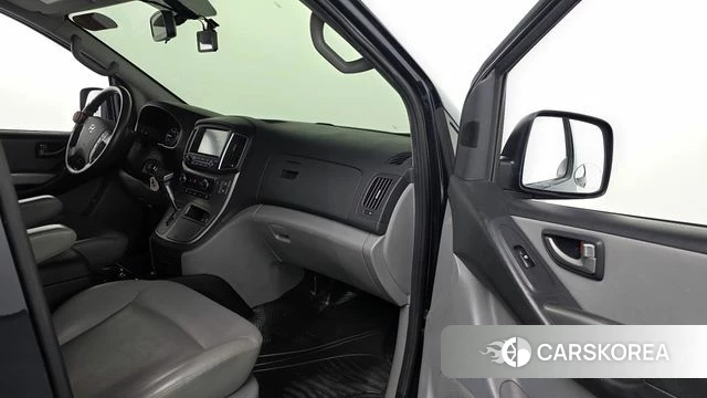 Hyundai The New Grand Starex id 4536063 из Кореи 17