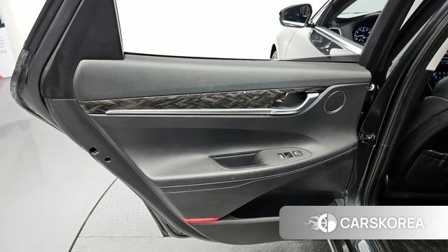 Hyundai Grandeur IG id 4416939 из Кореи 17