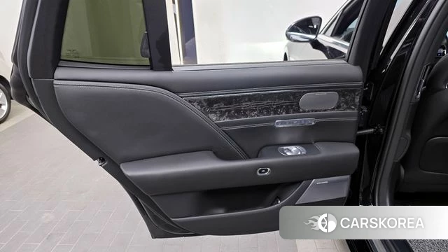 Genesis G90 (RS4) id 4337433 из Кореи 17