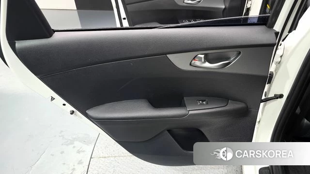 Kia Come New K3 id 4754602 из Кореи 17