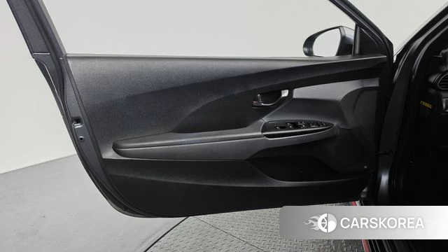 Hyundai Veloster (JS) id 4850138 из Кореи 17