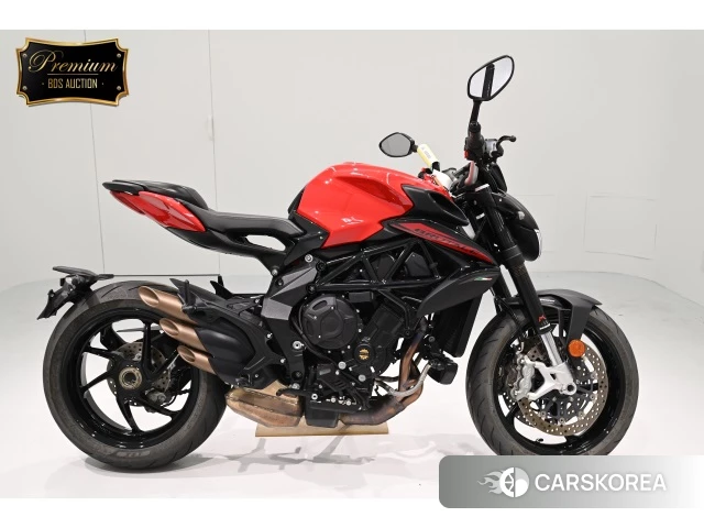 Проданный MV AGUSTA BRUTALE 800 id 4174262 из Японии