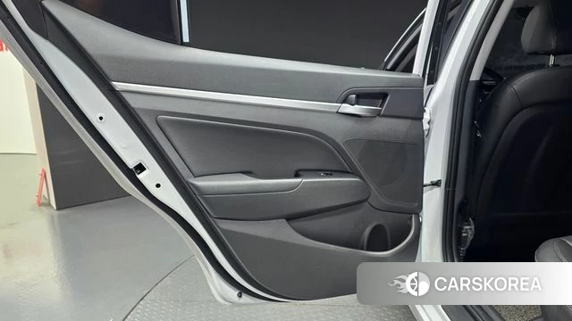 Hyundai The New Avante AD id 4677697 из Кореи 17