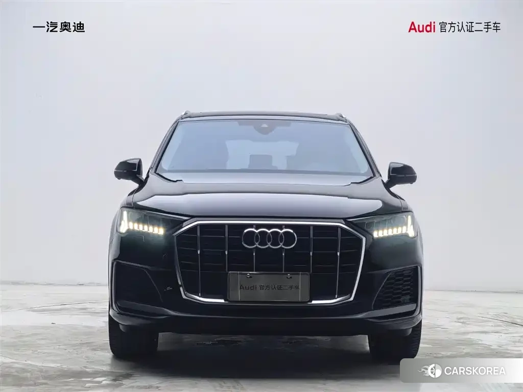 Audi Q7 id 4601728 из Китая 17
