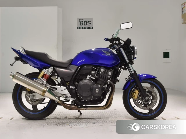 Проданный Honda CB400SF 2011 из Японии