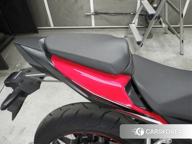 Honda CBR400R id 4184943 из Японии 17