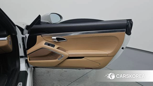 Porsche 718 Boxster id 4325897 из Кореи 17
